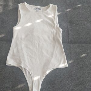 Steve Madden Nico ivory high neck bodysuit Medium‎